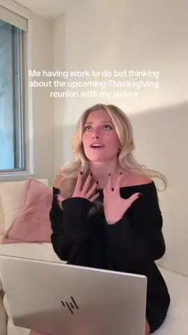 IM SO EXCITED #sisters #reunion #thanksgiving #wholesome #holidays 