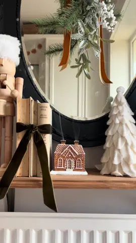 This time of year, I’d love to be living in a gingerbread-esque cottage… but I’ll settle for the cutest incense burner instead ✨.  🎄Click the link in my bio to shop the incense burner🎄 Such a cute, budget friendly find, the perfect festive addition to my entryway❤️.  #christmasdecor #incenseholder #gingerbreadhouse #festivevibes #christmasshopping 