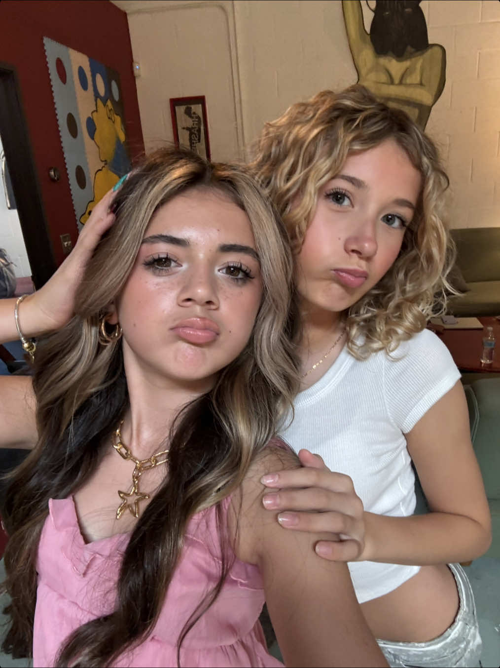 Still love the otherssss @Faye @ROCK SQUAD    @giaroseofficial @Nayeli ✝️ @Anis 🪩 