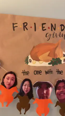 @mijoo made the turkeys 🤭🤭 #friendsgiving #friends #friendsgivingdecor 