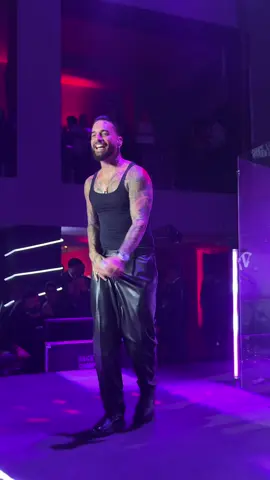 Maluma nos cantó Hawai en el After del hombre del año de la Revista GQ  #SorciaConciertos #Maluma #Sorcia #SorciaNews 