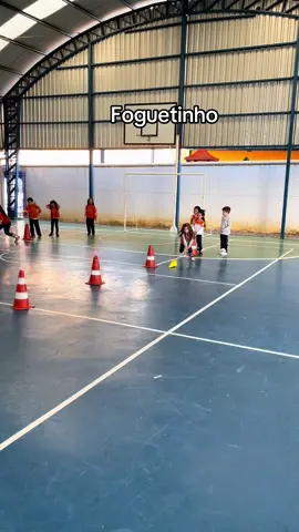 Aula realizada no acesso FRG. #educaçãofísica #educaçãofisica #escola #movimento 
