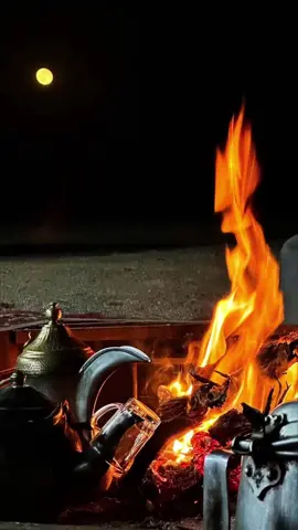 نعتقد ان ما نحب الكريم الا لانه يعطينا #محمد_المقحم #كسبلور_explor #صفات #الكريم 