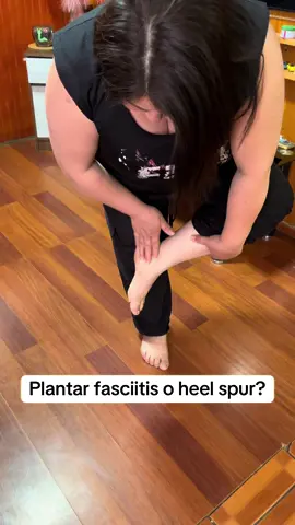 Do you suffer from ankle pain or plantar fasciitis? This thermal ankle brace helps relieve tension, pain, and inflammation. ✅ Therapeutic heat that reduces pain ✅ Vibrations for massages ✅ Feel the difference from the first use ✨ “My ankle pain went down a lot in just a few days.” 👉 Many people with ankle pain are trying this right now #plantarfasciitis #heelspur #footpain #anklesupport #jointpain 