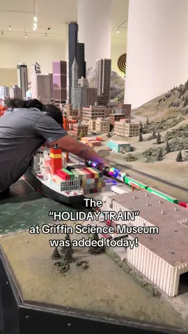 The “HOLIDAY TRAIN” was added today @msichicago Griffin Museum of Science + Industry 🤭🙌 Happy Holidays #chicago #chicagothingstodo #thingstodoinchicago #chicagotiktok #chicagomuseum 