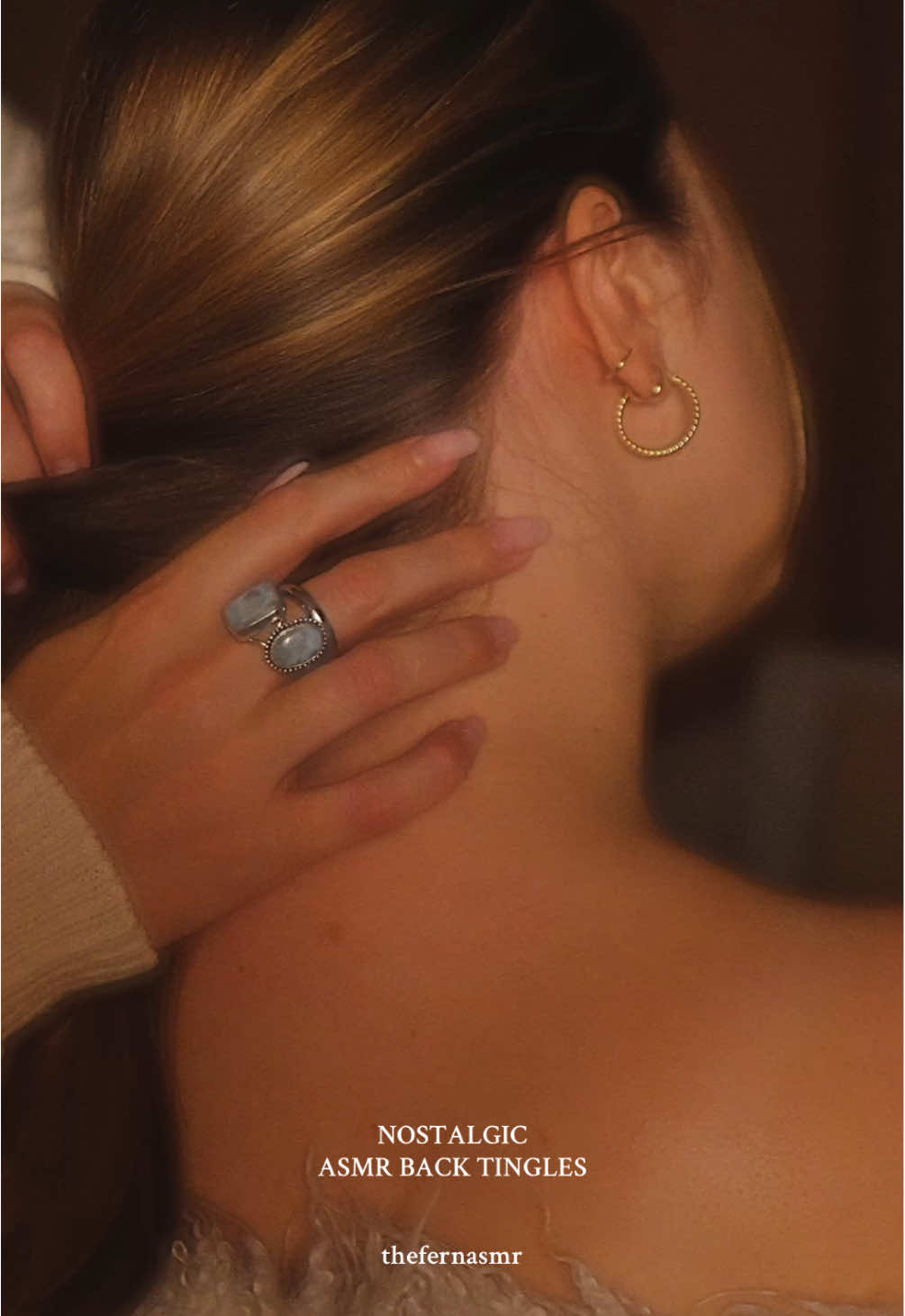 who gets goosebumps? 😴💤 watch full video on my youtube channel ✨#asmrwhispered #asmrmassage #asmr #asmrtracing #asmrbackmassage 