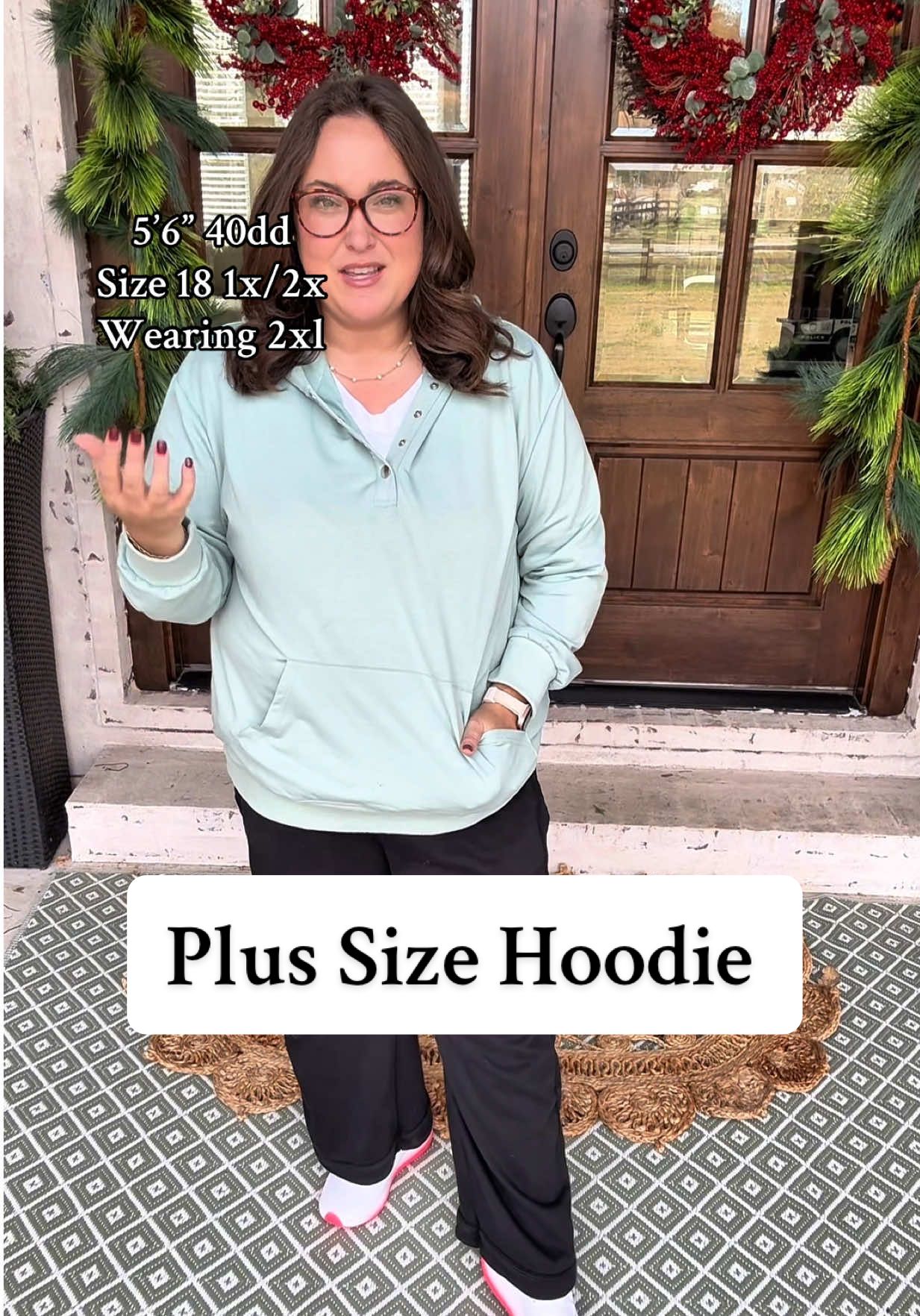 Plus size button neck hoodie @Chulianyouhuo #plussize #hoodie #plussizehoodie #tiktokshopblackfriday 