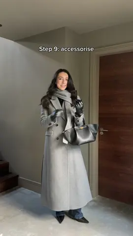 Step by step guide how to layer for winter ❄️ outfit is linked on my LTK #fashiontiktok #winterfashion #styletips 