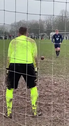 Trippy Football 🤔⚽️ #TrippyFootball #smartairgptaibot #433 #footballtiktok #football 