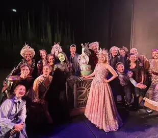 exatamente um mês pra acabar e eu já tô de luto ☹️ @myra_ruiz @Fabi Bang @Wicked Brasil | #myraruiz #fabibang #myrabi #wickedbrasil #wickededit 