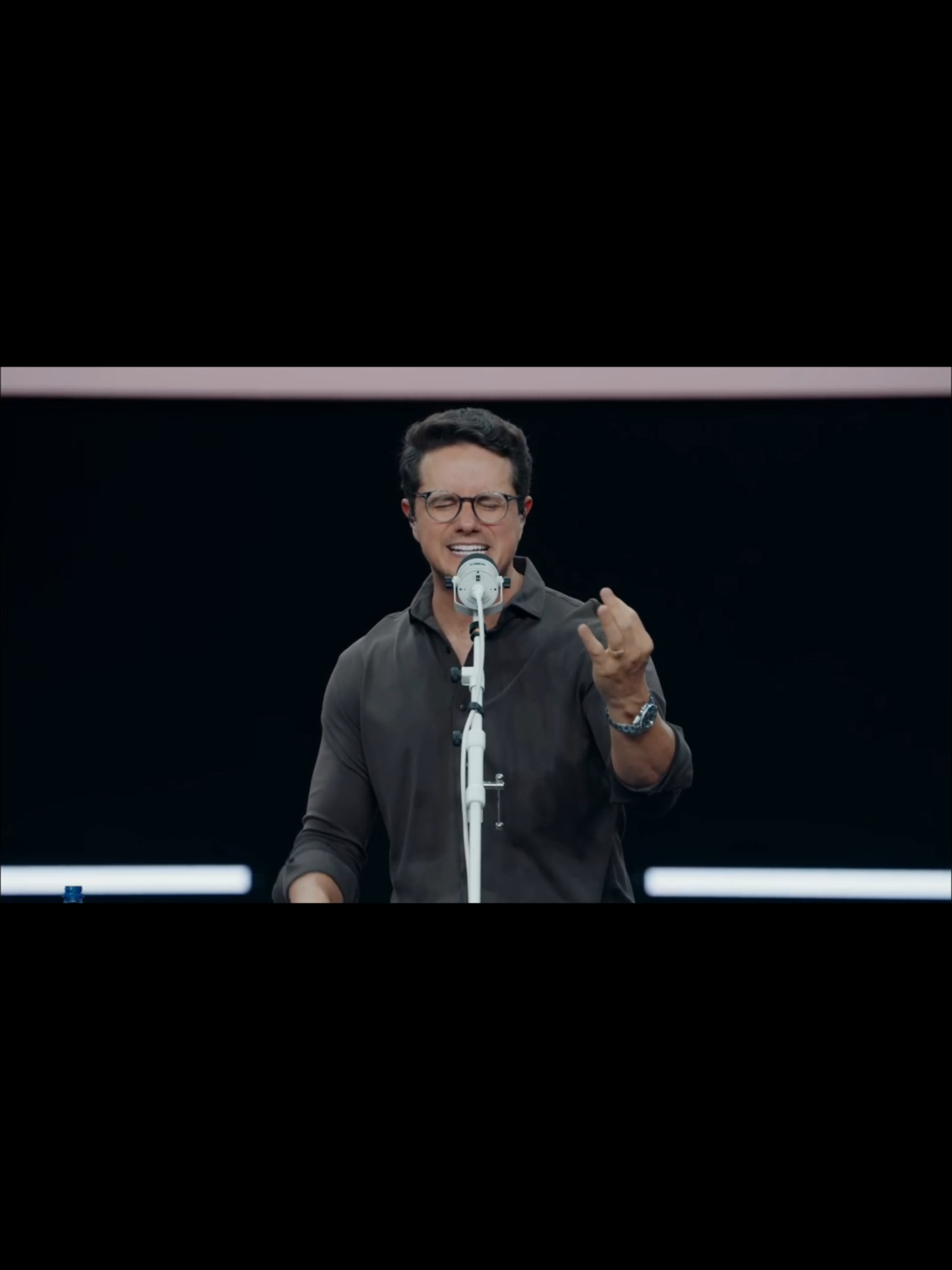 #Deus #deiveleonardo #esperançaemdeus #Jesus #deusnocomandosempre🙏