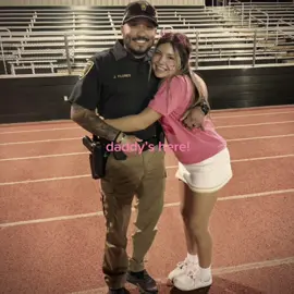 Cuidem das garotinhas de vcs!  Ib: não lembro 😭 #fyp  #paidemenina #arianagrande #daddysgirl 