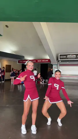 took it home🏆🏆@Bella  #fyp #winners #blowthisup #LanguageLearning 