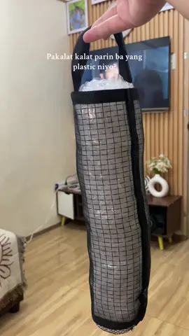 Hindi na pakalat kalat ang plastic labo mo dito. #plasticorganizer #organizer 