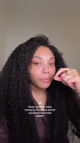 If you do any of these things you are on the right track.. and you will be successful😌 #makemoneyonline #wealth #success #inspired #womeninbusiness