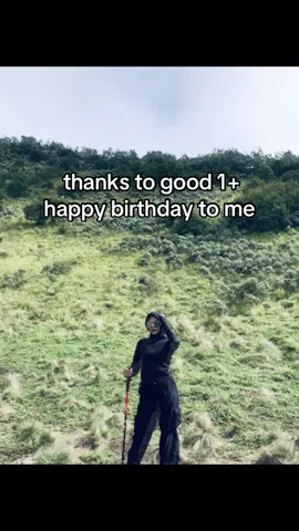 alhamdulillah +1 #fyp #beranda #moots? #ultahku #ulangtahun #fotolive #merbabu3142mdpl #gunungmerbabu 