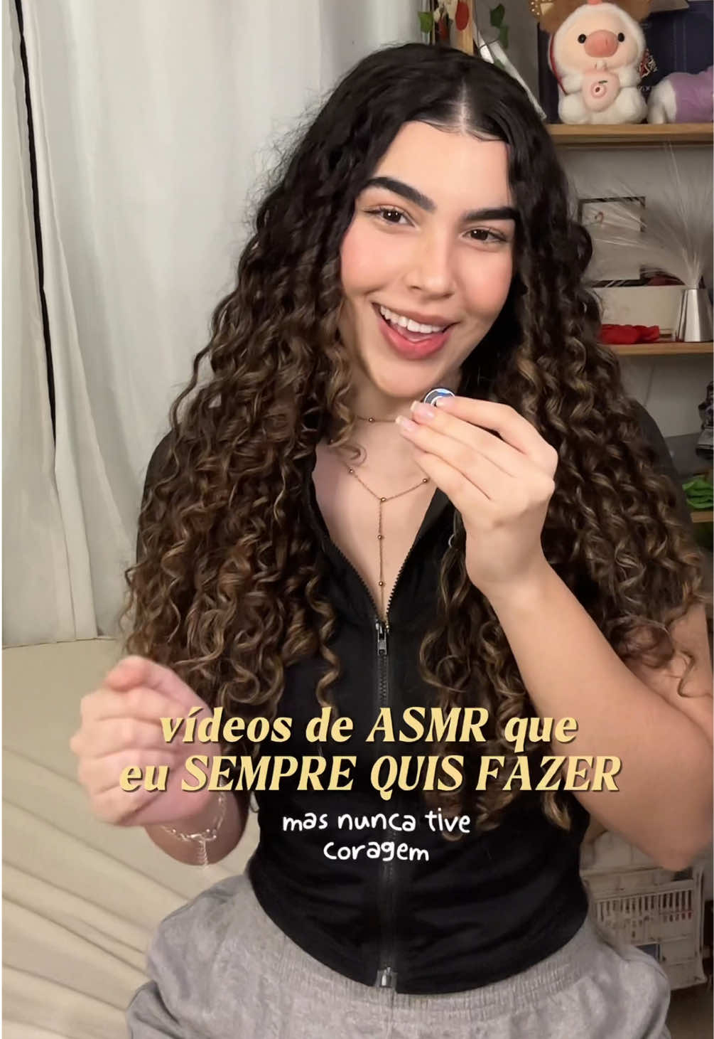petição pra esses vídeos saírem do papel 😀🙏🏻 faço asmr na @mayzera ASMR 𖥔 ࣪ 