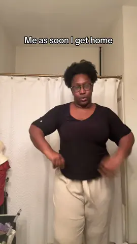 Who even came up with bras anyway? 😂