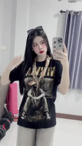 พิกัดชู้ดดดดดดด #แต่งตัวเท่ๆ #แป้งคอนเน่ #แป้งคอนเน่รีวิว #แต่งตัว  #แฟชั่นผู้หญิง 