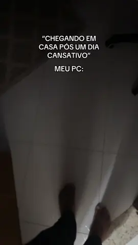 assim mesmo kkkkkkkkk #fyp #techtokbrazil #setup #wallpaper #meme 