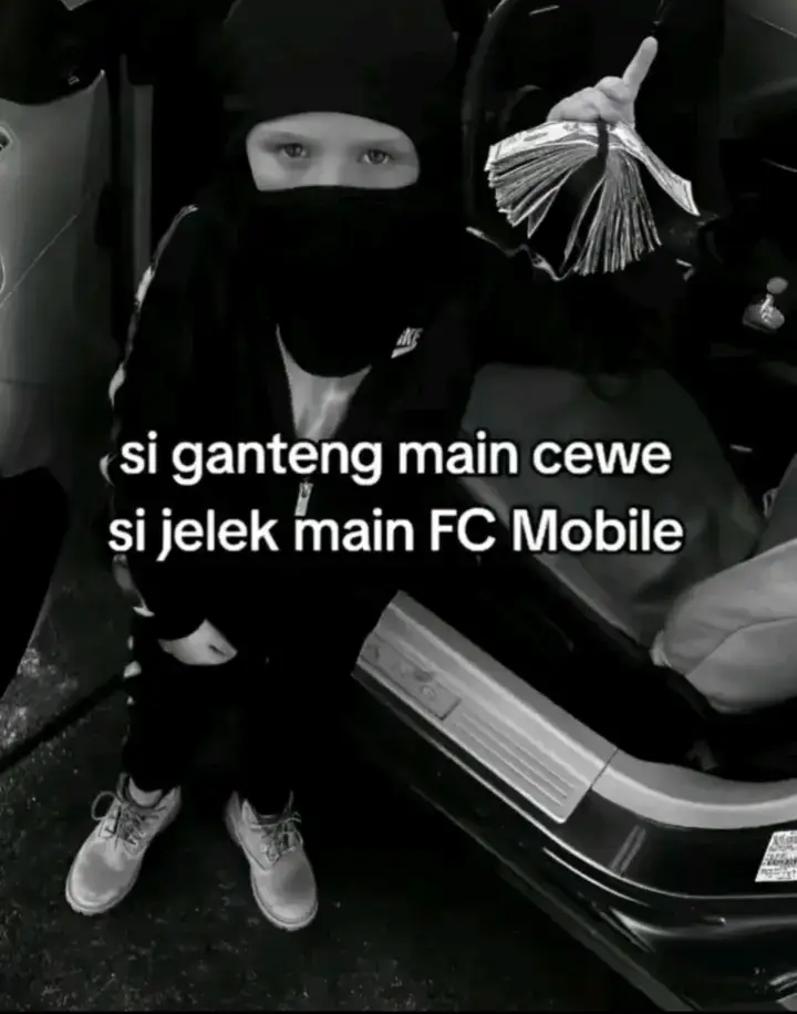 Berikut beberapa tips untuk membuat konten FC Mobile 26 yang bisa masuk ke For You Page (FYP) di TikTok: 1. *Buat konten yang menarik*: Buatlah konten yang menarik dan relevan dengan game FC Mobile 26, seperti tips dan trik, gameplay, atau review. 2. *Gunakan hashtag yang relevan*: Gunakan hashtag yang relevan dengan game FC Mobile 26, seperti #FCMobile26, #FCM26, #GameFootball, dll. 3. *Buat konten yang pendek dan ringkas*: TikTok adalah platform video pendek, jadi pastikan kontenmu tidak terlalu panjang. Buatlah konten yang singkat dan padat. 4. *Gunakan musik yang menarik*: Musik dapat membuat kontenmu lebih menarik dan menyenangkan. Pilihlah musik yang sesuai dengan tema game FC Mobile 26. 5. *Tambahkan teks dan efek*: Tambahkan teks dan efek untuk membuat kontenmu lebih menarik dan interaktif. 6. *Posting secara teratur*: Posting konten secara teratur untuk meningkatkan visibilitas dan engagement. 7. *Interaksi dengan penonton*: Interaksi dengan penonton dengan membalas komentar dan menggunakan fitur duet atau reaction. Contoh ide konten FC Mobile 26 di TikTok: 