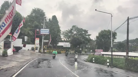 Dingin….. Seperti sikapmu, padaku… #umpamane  #kenanganhanyauntukmu  #tollywood #fypシ #fyp 