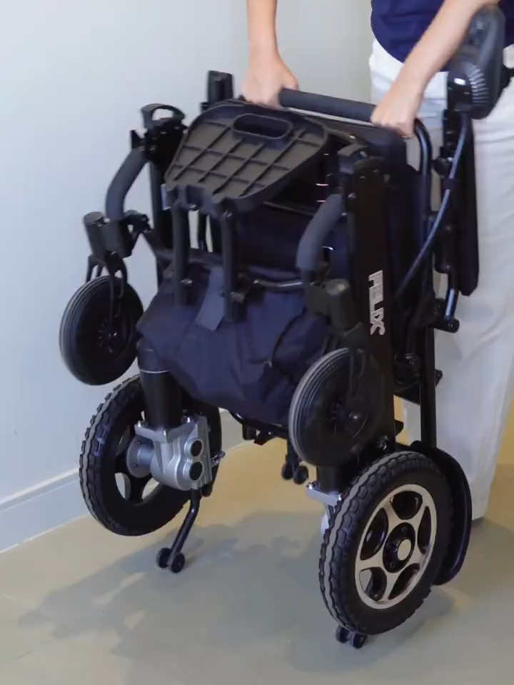 Cadeira de Rodas Motorizada Dobrável Felix E Leve Potente e Compacta