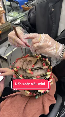 Lên cho ae kiểu uốn xoăn tính bằng sợi #tocxumi 