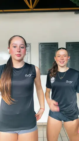 vem de perna aberta…#jogadoras #volei #ypiranga 