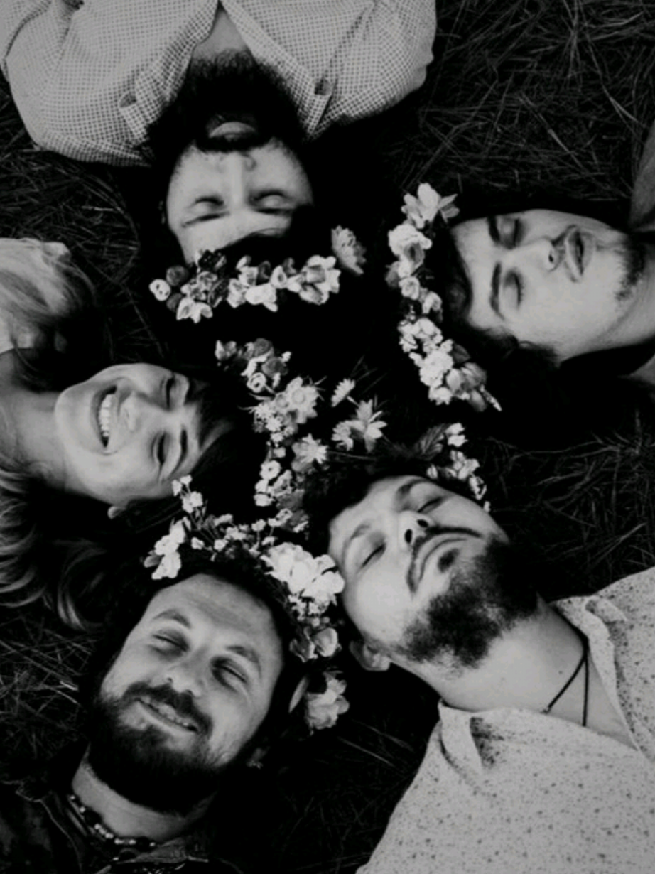 Cabe o meu amor... • #abandamaisbonitadacidade  #tipografia #lyrics #oração #lovesong 