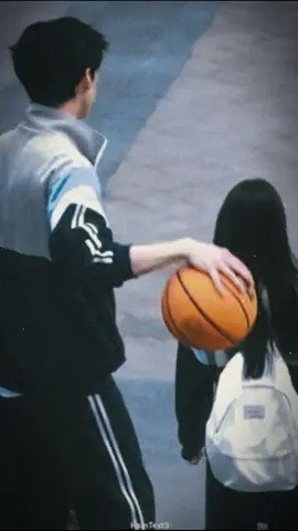 Bóng lưng mà em luôn tin tưởng❤️❄️🍃#bachkinhdinh #baijingting #chuongnhuocnam #zhangruonan #khododanh 