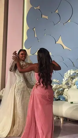 داليا مبارك واختها العروس لينا مبارك .. ربي يحفظهم🤍✨🤍 #داليا_مبارك #لينا_مبارك #اكسبلورexplore #عروس_نوفمبر #foryou  @Daliamubarakofficial  @لينا مبارك | Lena mubarak 