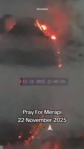 Gunung Merapi Erupsi, Waspada untuk warga sekitarnya. 🙏🏻#jawatengah #merapimeletus #gunungmeletus #bencanaalam #semeru 
