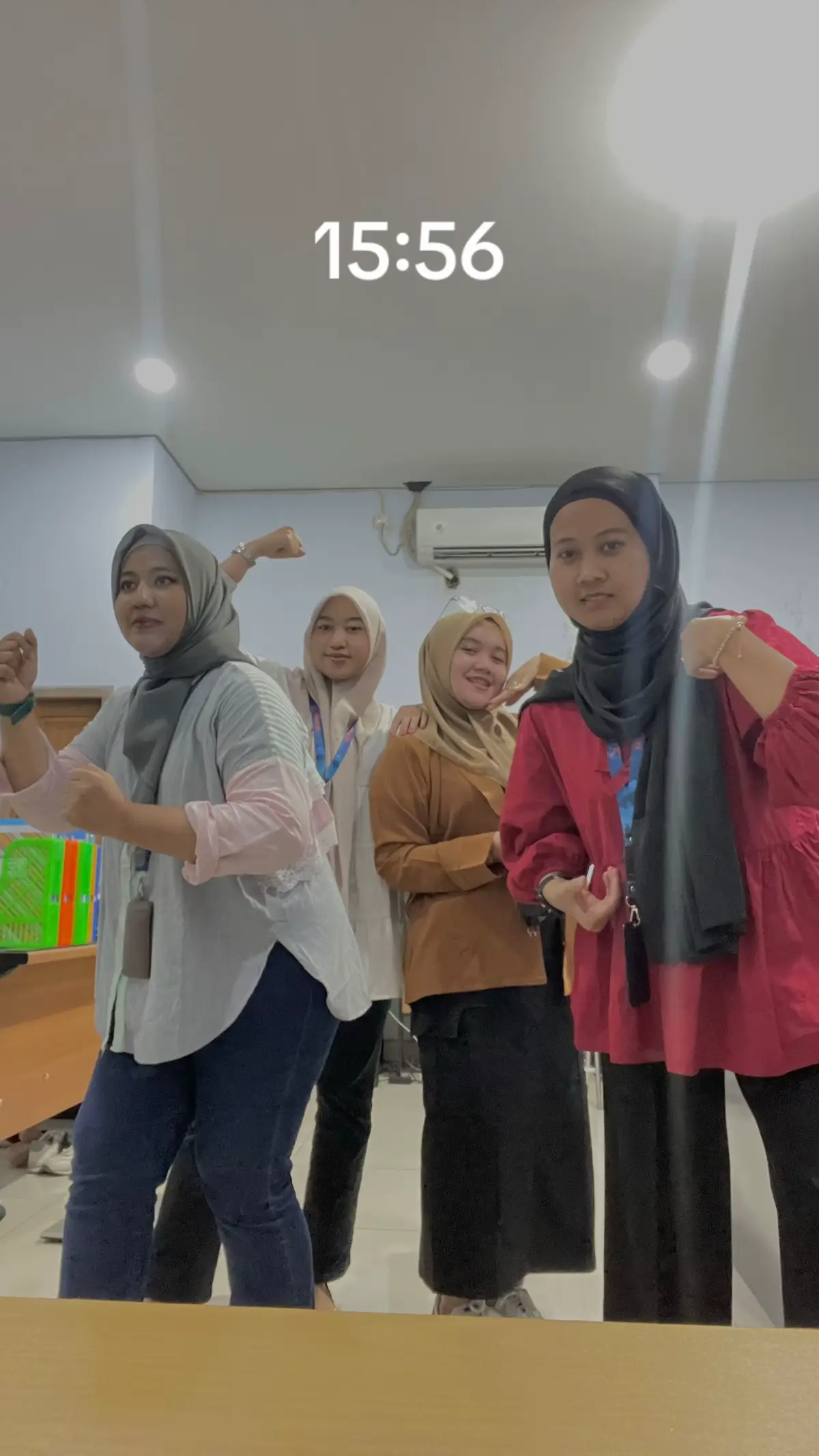 Aslinya bisa tenggo tapi sistemnya lama jadi yaaa… 😅🤗 #bprjas #bprjuwanaarthasentosa #tenggoo #backoffice @caa 