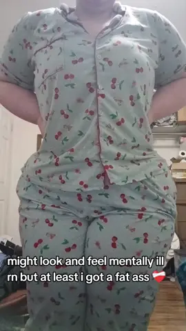 ignore how my hair is clipped alr I can't stand wet hair touching me 😭 and yes ik this was literally making me sad the other day but it's fine that's not today  #plussize #pajamas #curvy #fitcheck #fyppppppppppppppppppppppp 