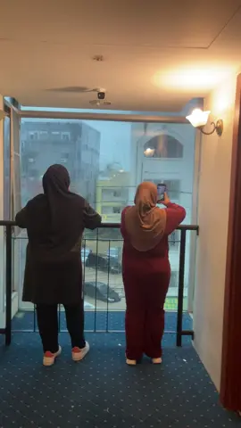 Tak boleh balik malaysia.. smua pelancong malaysia terperangkap ,ada sapa sala nasib dengan kami kah , kesiann #hadyai #hatnyaithailand🇹🇭🇹🇭 #banjir 