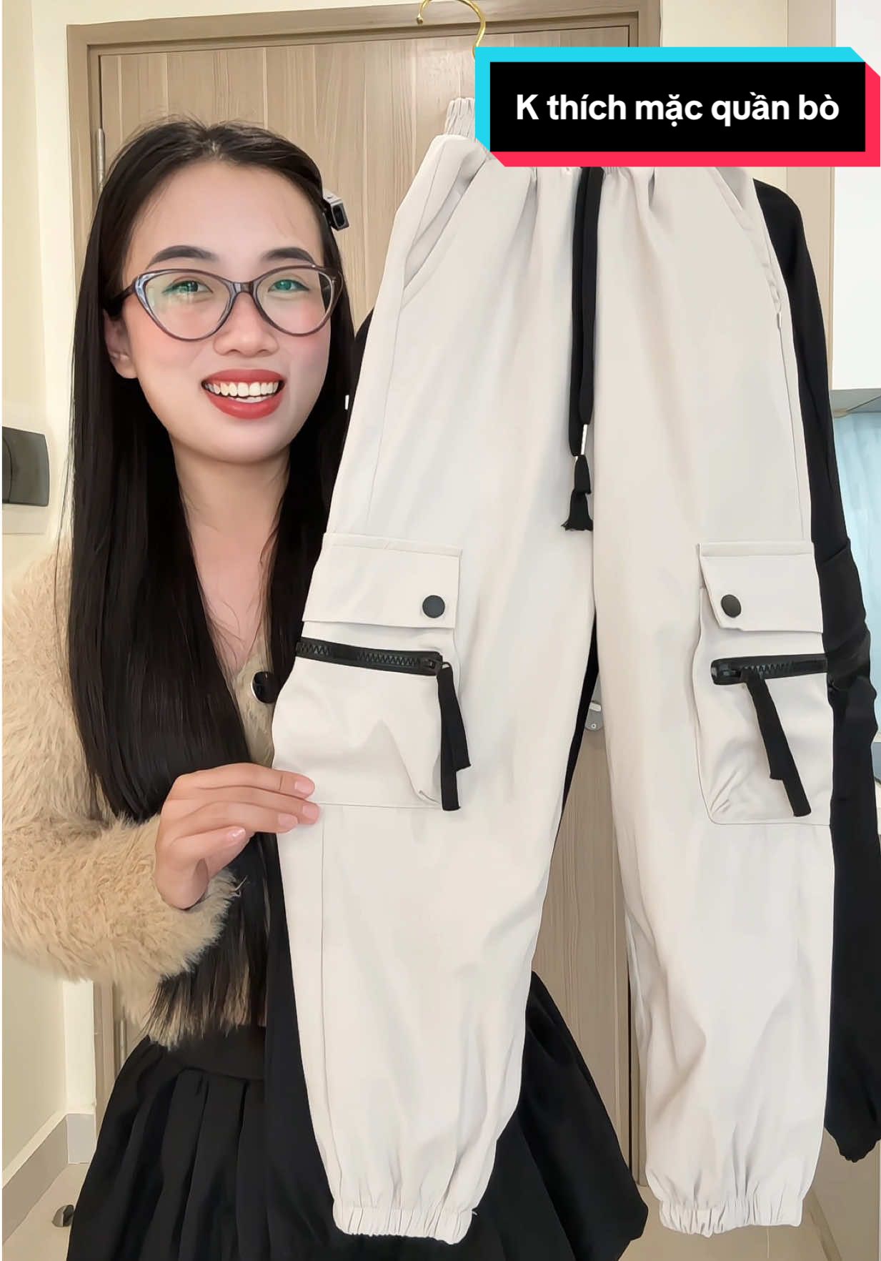 Bé nào không thích mặc quần thì mẹ mặc cho con cái quần kaki này!!!#quanchobe #quanbetrai #quankakichobe #medauxue 