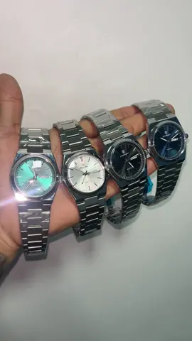 POEDAGAR! Un reloj sumergible que combina estilo y resistencia al mejor precio💪🏼 Envío gratis y pago contra entrega en todo ecuador 🚛🇪🇨 Escríbenos y obten el tuyo #poedagar #modasumergible #relojhombre #ecuador#relojecuador 