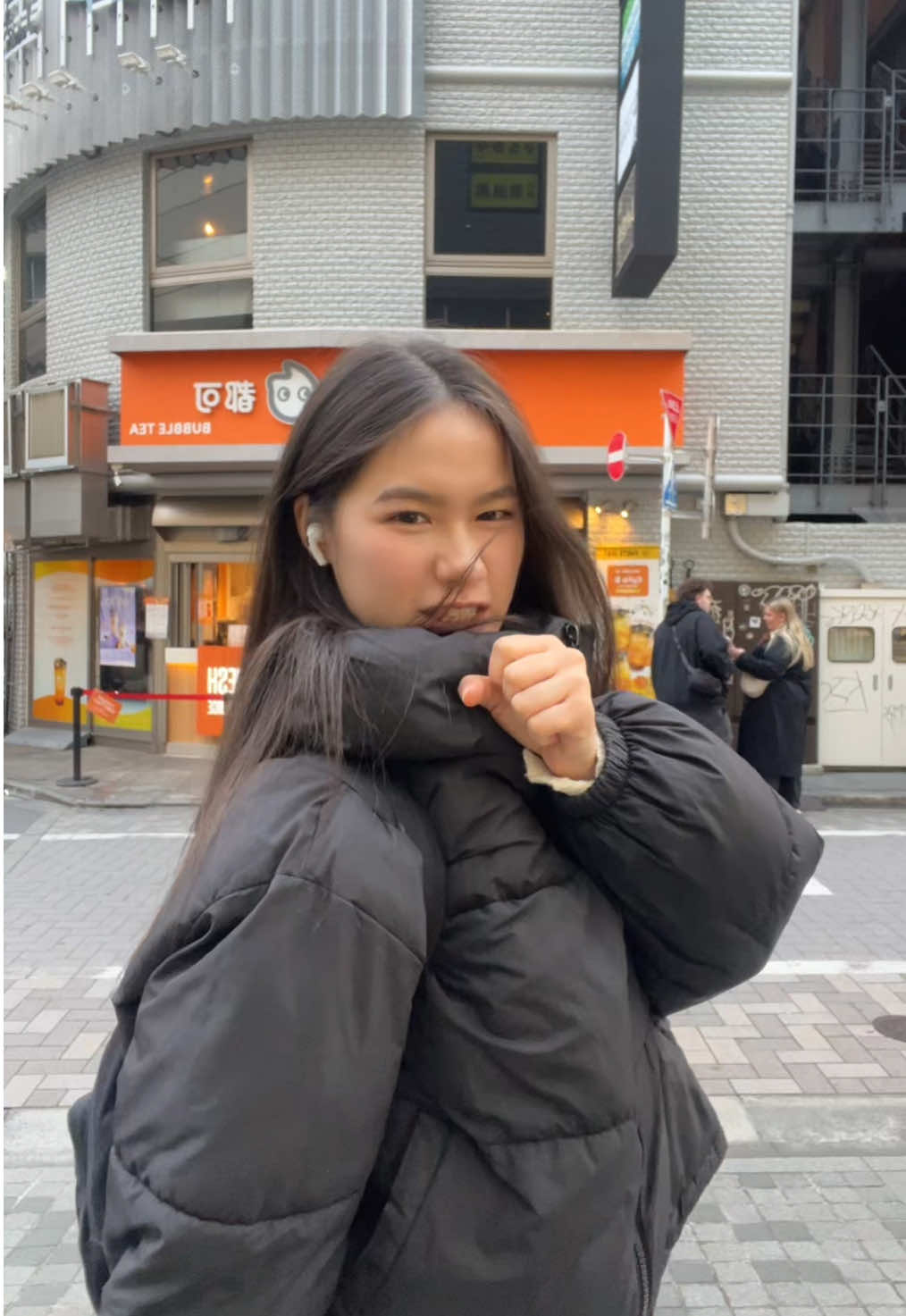 ig: sarahsachiko    lowkey kinda super need to go on a trip rn #fyp #japanese #viral #pufferjacket #trending 