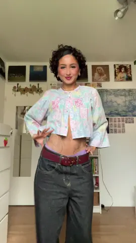 WHEN WE’RE TOUUUCHINNGGG #wlw 