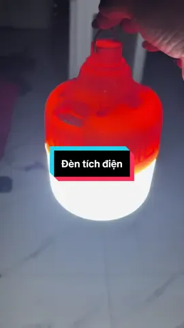 Bóng đèn tích điện mua về đề phòng mưa bảo mất điện nha cả nhà #bongdentichdien #bongdenledsieusang #dentichdien #denbao #baolut 