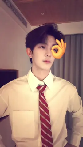 trời ơi đẹp trai quá  mama tui mà nhảy bài này chắc tui là làng quá #hachiquang #xiazhiguang #夏之光 #rednote 