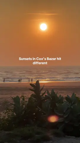 Am I right?? #coxsbazar #coxsbazarsunset #sunset #sunsetview 