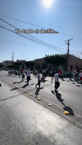 Mamás pavoreales 🥹 #desfile #mamasdetiktok #orgullo #comedia 