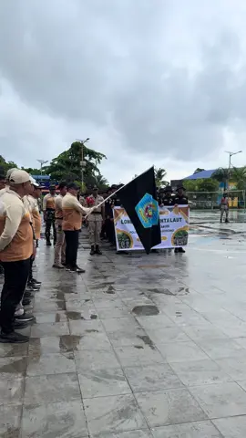 Long march taruna/i Politeknik Pelayaran Sorong Angkatan XIX menjadi wujud pembinaan fisik, mental, serta kedisiplinan sebagai calon pelaut profesional. #longmarch #poltekpelsorong #bpsdmp151 #kemenhub #proprestasi 