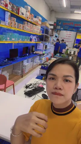 Tuần chị làm 1 ngày.ngày làm 1 lần....cuối tuần điểm số mấy em.với giao diện bặm trợn dị hy dọng bây sợ chị✌️✌️😌😌😌😌