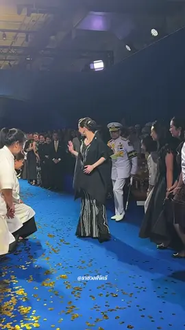 #ทรงพระเจริญ #สืบสานรักษาต่อยอด #ราชวงศ์จักรี #พระราชินีสุทิดา #สมเด็จพระนางเจ้าสุทิดา 