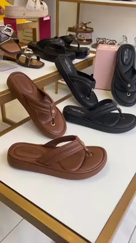 o chinelo mais confortável do mundo #melhoresprodutostiktokshop #achadinho #dica 