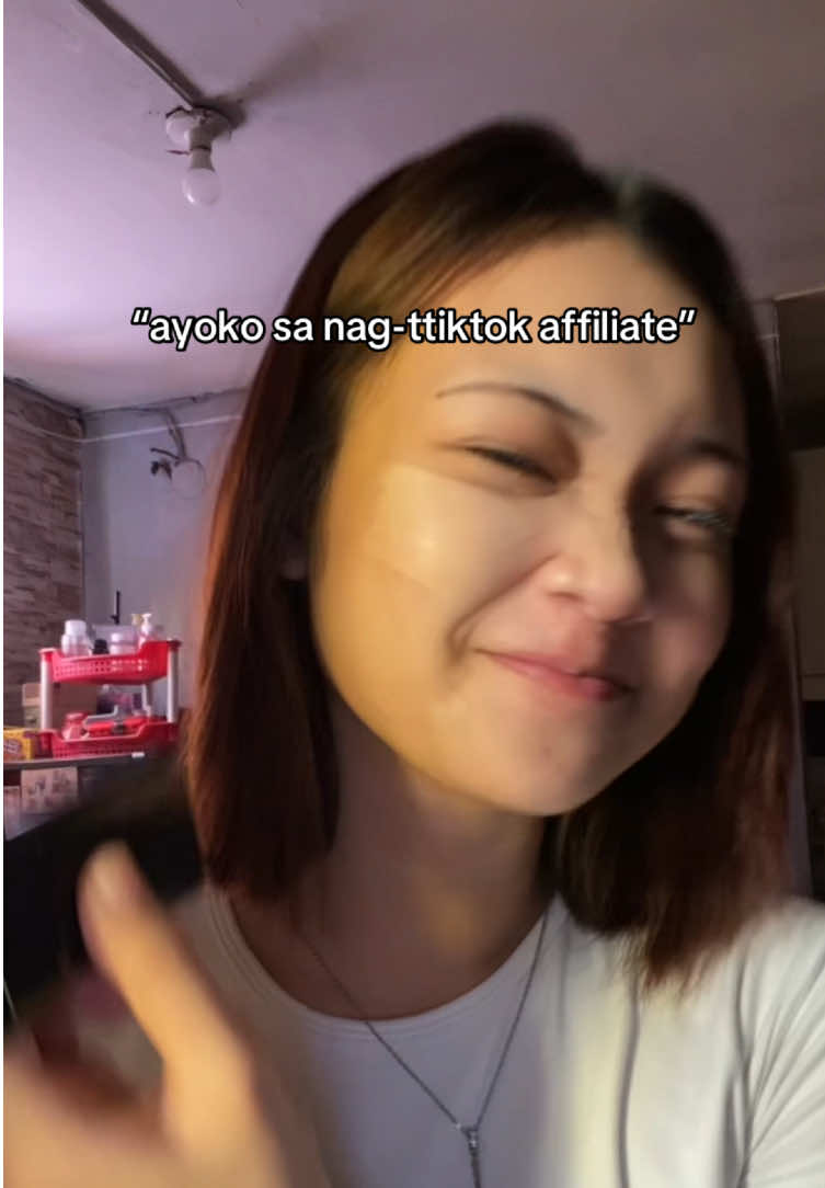 GANDA GANDA NG FOUNDATION EH🥰#foundationstickwithbrush #waterproof #sweatproof #foundation #viralvideo 