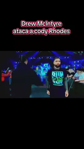 hoy en smackdown drew McIntyre ataca a cody Rhodes #smackdown #reto #writing #prowrestler #alltime 